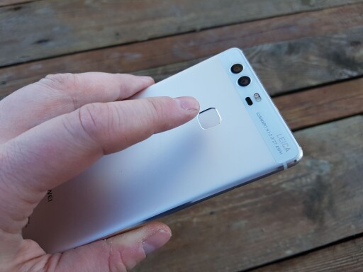 Huawei P9 - одна из немногих топовых моделей толщиной менее 7 миллиметров